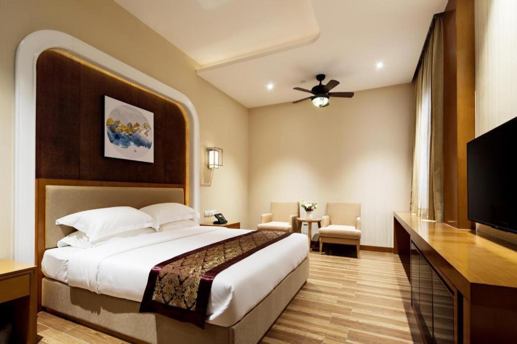 Cheermore Recreation Hotel Guangzhou Zhimao Yuan Ecological Spa Leisure Hotel Exterior photo