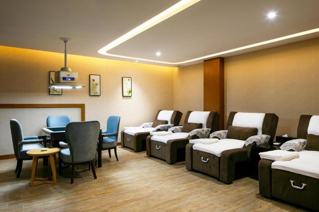 Cheermore Recreation Hotel Guangzhou Zhimao Yuan Ecological Spa Leisure Hotel Exterior photo