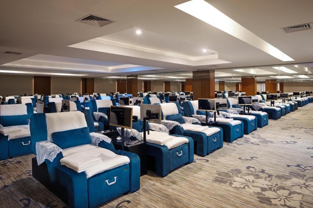 Cheermore Recreation Hotel Guangzhou Zhimao Yuan Ecological Spa Leisure Hotel Exterior photo