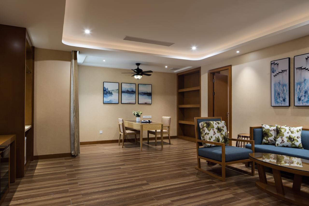 Cheermore Recreation Hotel Guangzhou Zhimao Yuan Ecological Spa Leisure Hotel Exterior photo